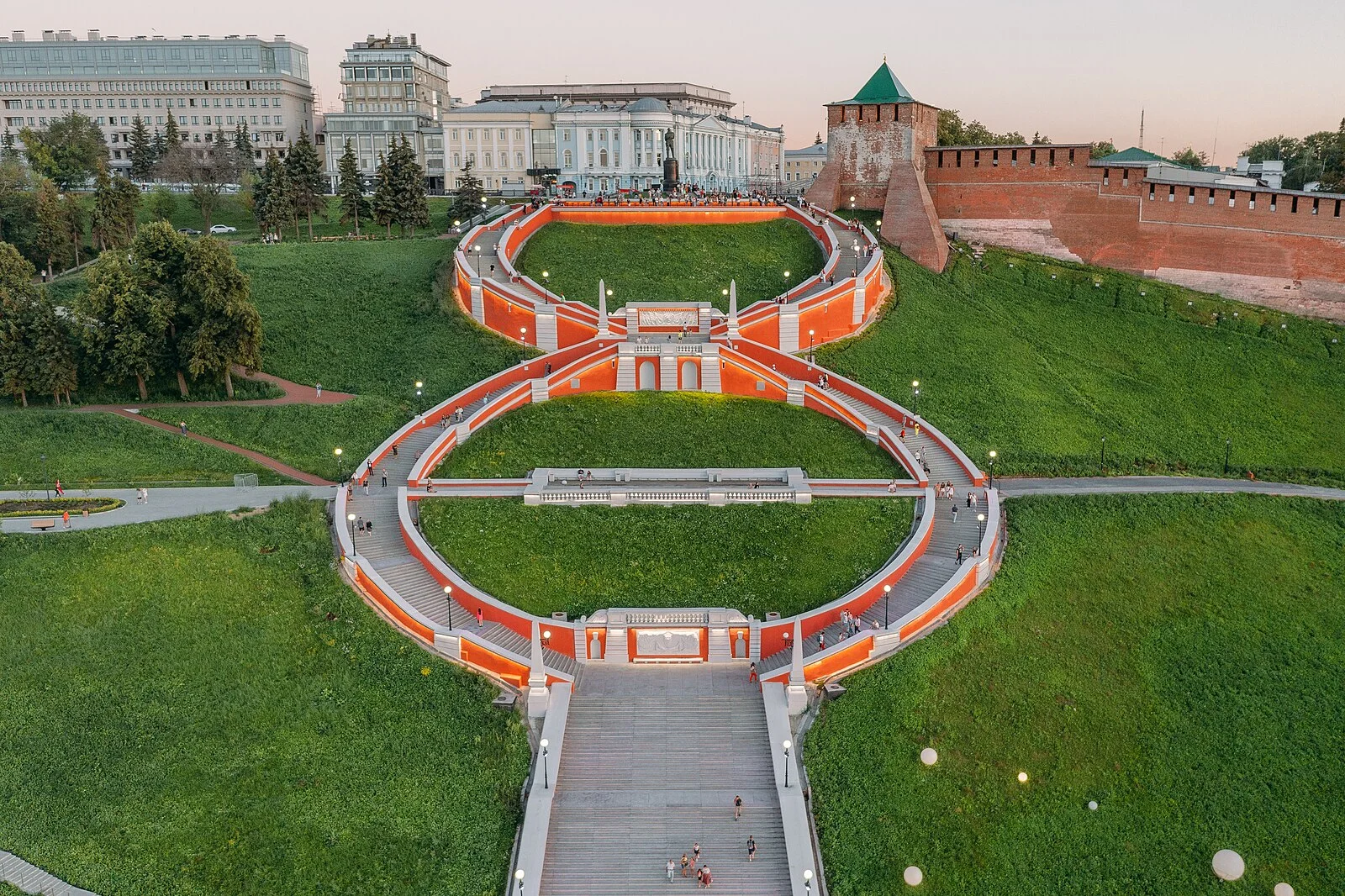 Чкаловская лестница